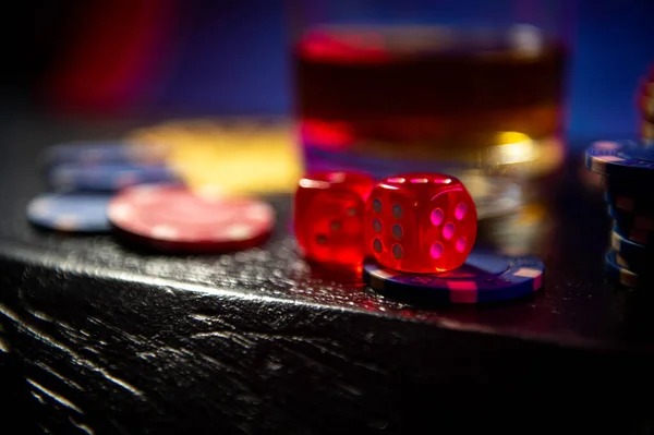 Bandar Ceme card dealing
